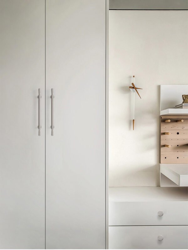 Brass Cabinet Door Knobs and Pulls - Silver - Image 8