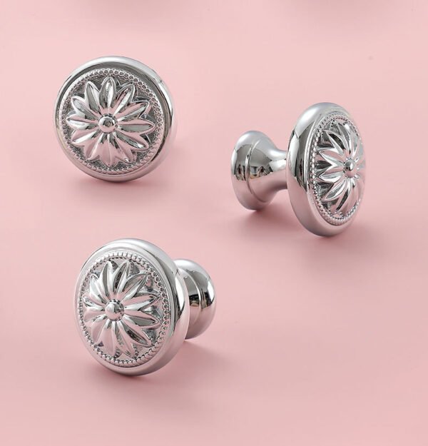 Antique Brass Door Knobs Cabinet Hardware - Image 9